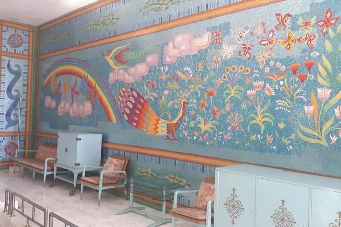 Ceausescu Villa - fast track tickets and guide - Photography rules need careful attention