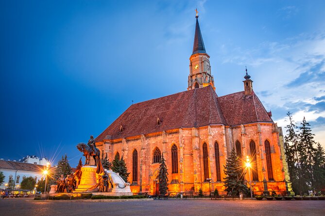Clasic Tour of Cluj Napoca - Starting in Union Square with Cluj’s Gothic landmark