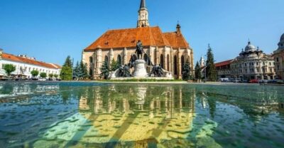 Must-See Attractions Walking Tour