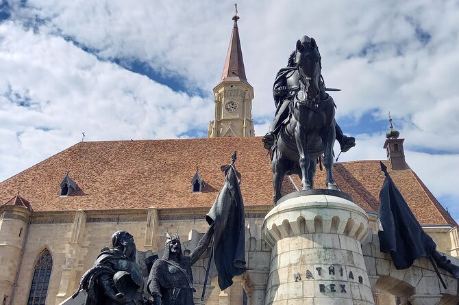Cluj-Napoca: 2.5-Hour Guided Walking Tour - Following the former Intellectuals’ Street