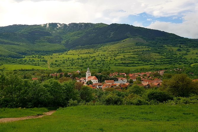 Curly Tour - Day trip from Cluj :) - The guides and the value of a small group
