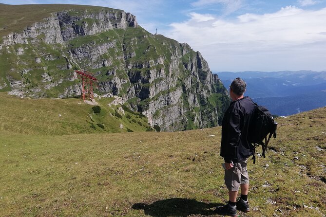 Day Hike in Carpathian Mountains for all levels in five areas - Why this Carpathian hike works well from Brasov