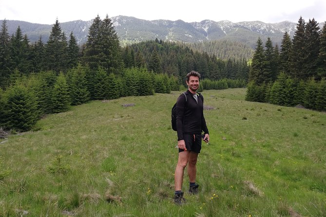 Day Hike PRIVATE - Piatra Craiului National Park - From Piața Sfatului to the trailhead