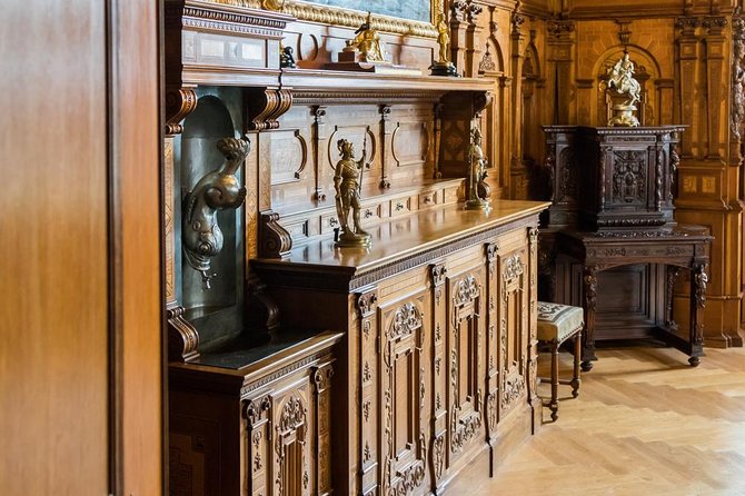 Day trip to Dracula's Castle, Peles Castle and Medieval Brasov - Leaving Bucharest at 7:00 a.m.