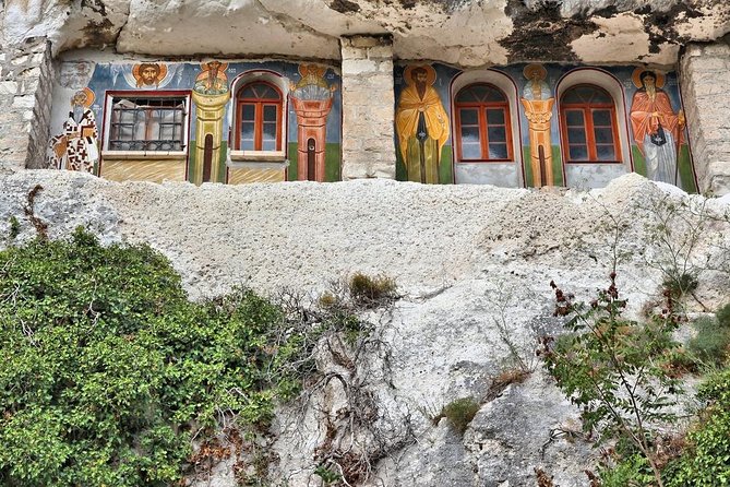 Day Trip to Medieval Bulgaria- Small group tour - Why this Bucharest to Bulgaria trip is appealing
