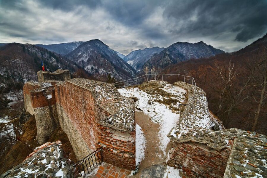 Day Trip to Transfagarasan - Curtea de Arges and Romania’s first royal tombs