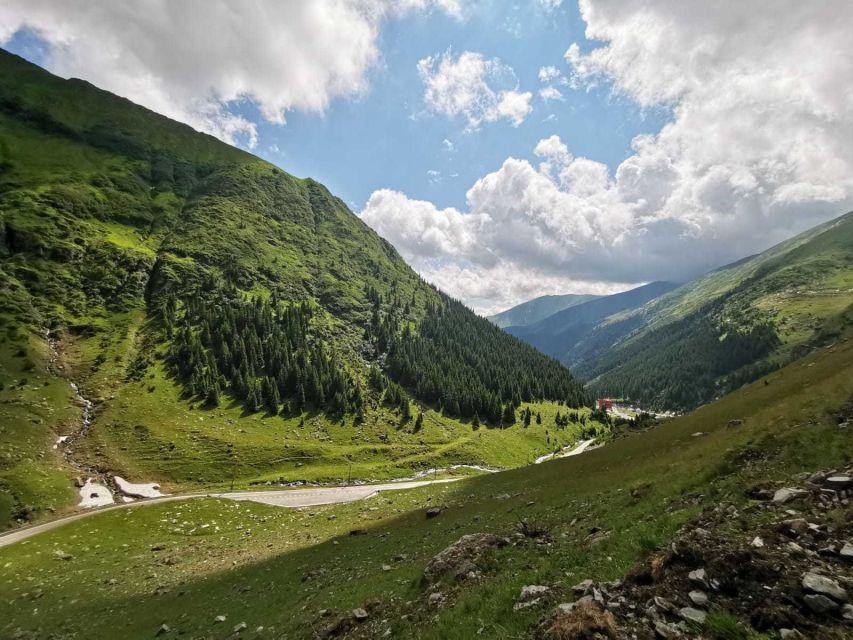 Day Trip to Transfagarasan - Poenari Fortress and the real Dracula connection