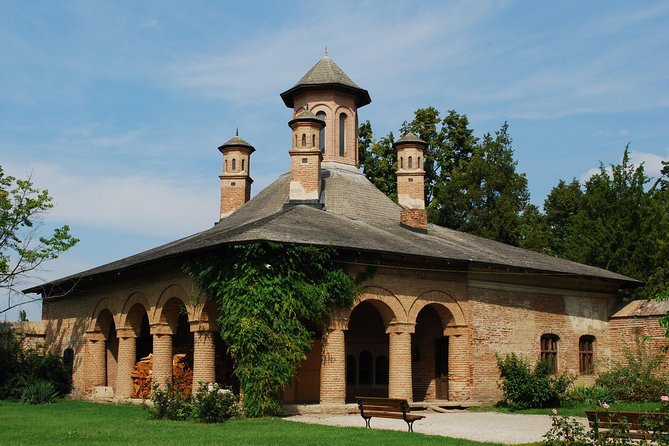 Discover Dracula's Tomb and Mogosoaia Palace - Private Tour from Bucharest - Key points to know before booking