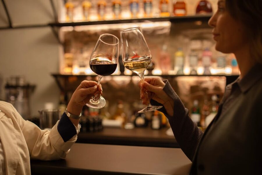 Discover Romania’s Wine Heritage in Brasov’s Historic Center - The five-wine tasting, one glass at a time