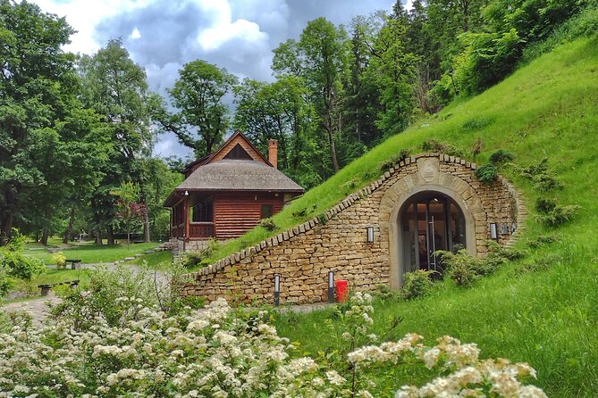 Discover Transylvania: Dracula, Peles Castle, Brasov Private Tour - Brasov old town in a focused one-hour walk