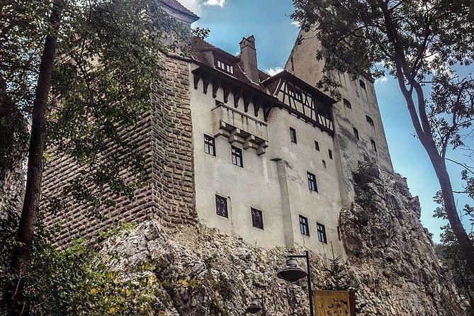 Dracula Castle, Peles Castle & Brasov-Private Tour from Bucharest - Bran Castle and the Dracula question