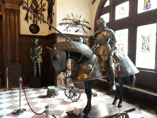 Dracula's Castle & Peles Palace Tour from Bucharest Including Brasov Old Town - Peles Palace in Sinaia