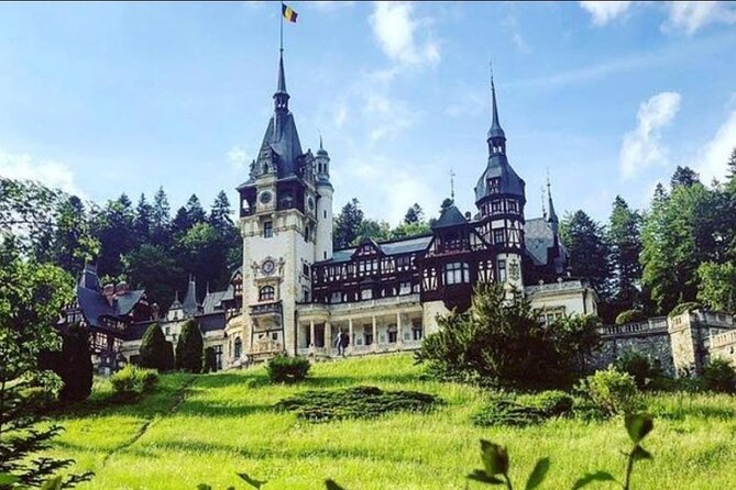 Dracula's Castle -Private Tour- with Brașov City and Peleș Castle - Time in the car is the price of seeing all three stops