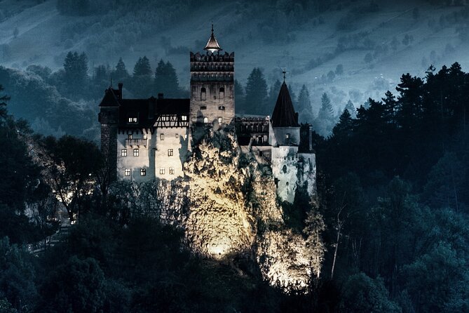 Dracula's Castle - Private Tour with Peleș Castle and Brașov city - Bran Castle and the Dracula question