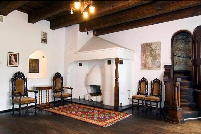 Dracula's Castle - Private Tour with Peleș Castle and Brașov city - Who should book this Bucharest day trip?