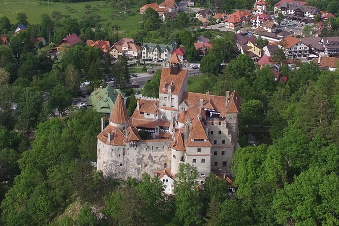 Exclusive Tour: Bran Castle, Brasov and Rasnov fortress from Sibiu - Family suitability and physical demands