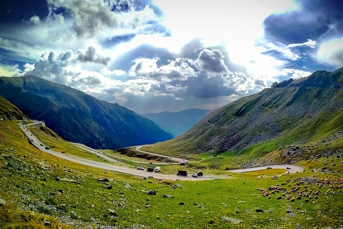 Exclusive Tour on Transfagarasan, Balea Lake, Balea and Capra Waterfalls - A small group changes the feel of the day