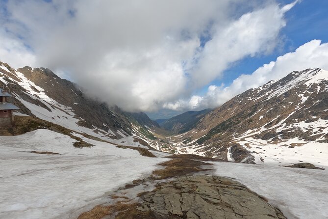 Exclusive Tour on Transfagarasan, Balea Lake, Balea and Capra Waterfalls - Timing, road closures, and weather matter