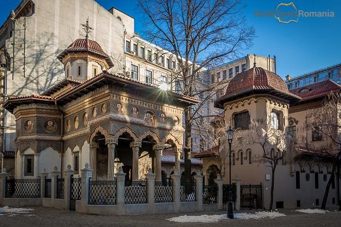 Extended Walking Tour of Bucharest - The Arch of Triumph and the road toward the center