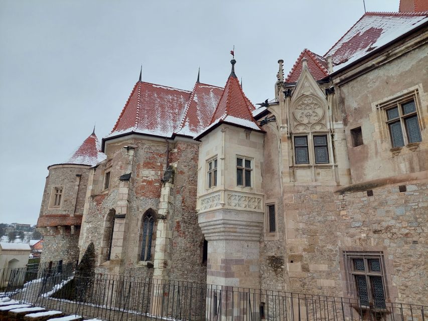 From Brasov: Corvin Castle and Sibiu (Optional Sighisoara) - A practical look at the Brasov pickup and road time