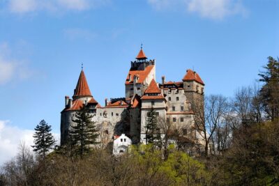 Small-group tour Bran, Rasnov, and Peles Castles