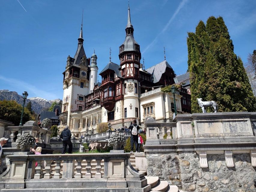 From Bucharest: 2-Day Tour to Brasov and Sighisoara - Four major sights in two days