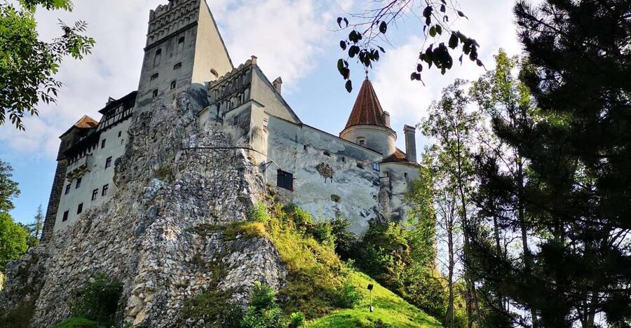 From Bucharest: Dracula Castle Day Trip - Brașov gives you a change of pace