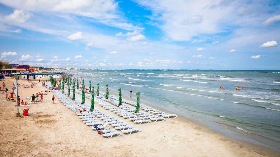 From Bucharest: Full-Day History, Sun & Fun at the Black Sea - What a private tour changes