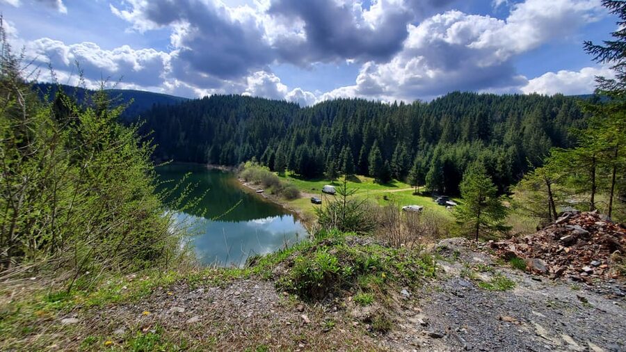From Cluj: Mountain Bike around Lake Dragan - Descending toward the far end of Lake Dragan