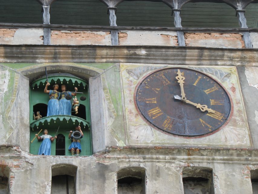 From Cluj: Sighișoara and Church of Biertan Guided Tour - The long morning drive from Cluj