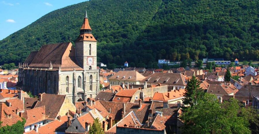 From Sibiu: Day Tour to Brasov and Dracula's Castle - Lunch in Bran: keep the midday plan flexible