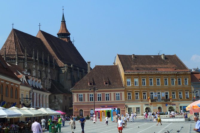 Guided visit in Spanish to the medieval center of Brasov (native Spanish guide). - Starting at the George Barițiu County Library