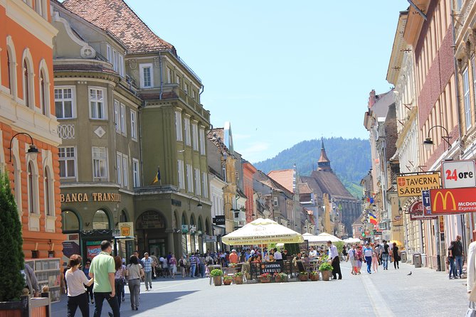 Guided visit in Spanish to the medieval center of Brasov (native Spanish guide). - Following Brasov’s former walls