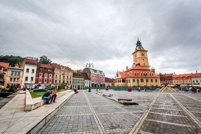 Guided visit in Spanish to the medieval center of Brasov (native Spanish guide). - Is $54.19 per person good value?