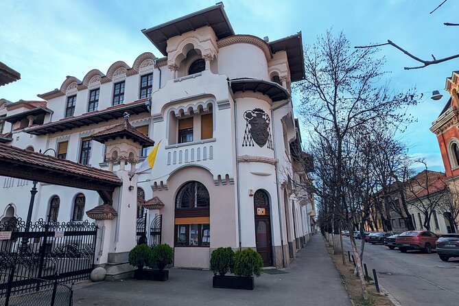 Half-Day Private Food and Wine Walking Tour Oradea Romania - A short stop at the Moon Church