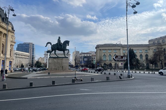 Highlights of Bucharest 4h private Tour - Village Museum: Romania in one spacious park