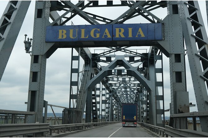 Hike Bulgaria Love Swing, Veliko Tarnovo and Tarevet Fortress - Free time in Veliko Tarnovo