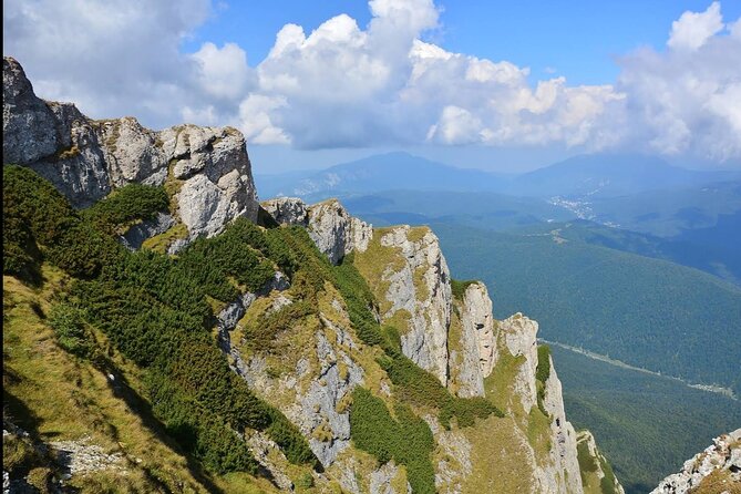 Hiking in Bucegi Mountains in the Carpathians, Private tour - What the guides add to the day
