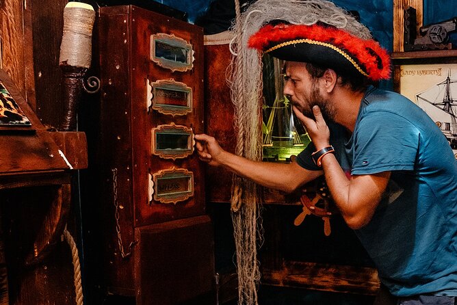 Legend of Skull Island Immersive Escape Room Experience - Playing in English during your Brasov visit