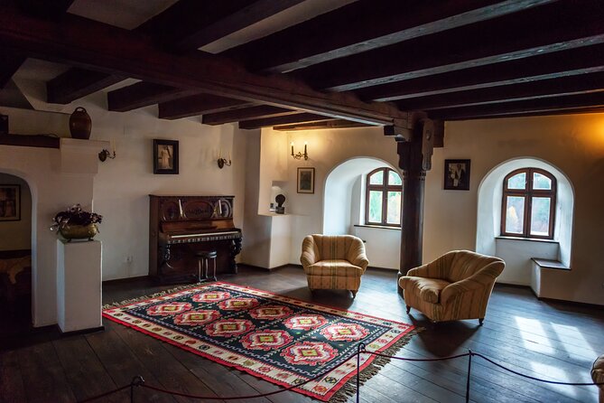 Legends&Wildlife Awaits: Dracula's Castle & Bear Sanctuary - Why pair a bear sanctuary with Bran Castle?