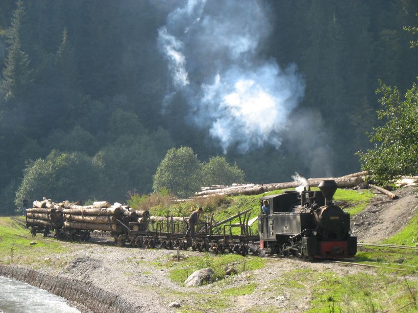 Maramures: 2 Days in Rural Romania - A traditional lunch in the countryside