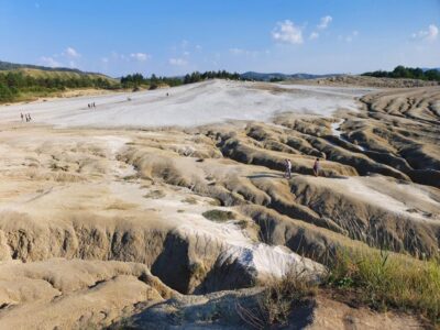 Muddy Volcanoes and Salt Mine Private Tour