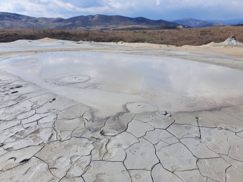 Muddy Volcanoes and Salt Mine Private Tour - Should you book the Slanic and Berca tour?