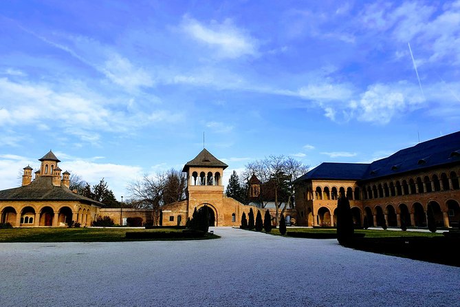 Mystical Monasteries, Dracula's Tomb and Mogosoaia Lake Palace - Private Tour - Timing, weather, and seasonal cautions