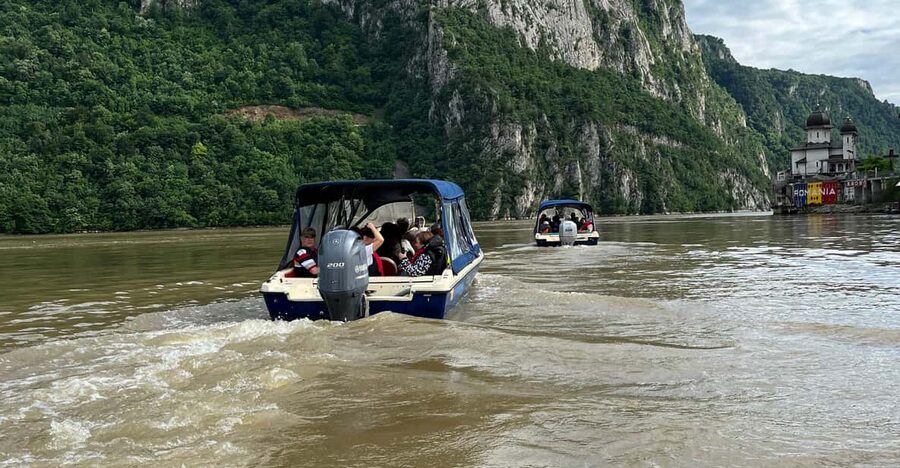 Orsova: Entire Area Boat Tours with Audio Guide - Ada-Kaleh, an island beneath the reservoir