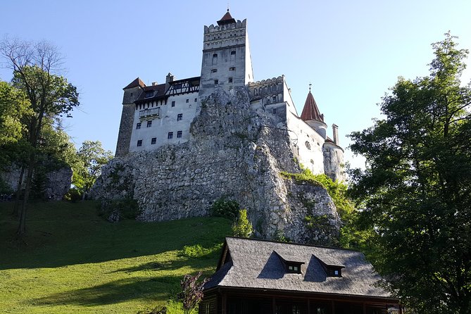 Peles Castle, Bran Castle and Brasov from Bucharest - Why this Bucharest day trip works