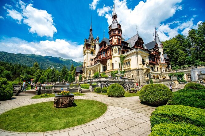Peles Castle, Bran Castle & Rasnov Fort. Private Tour from Brasov - Peles Castle: give the full three-level visit two hours