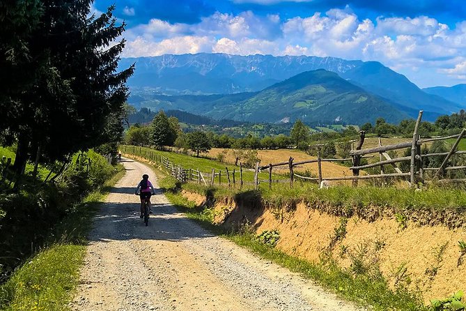 Perfect bike tour around Brasov - Leaving Brasov by bicycle for Cristian