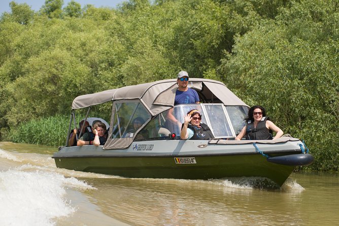 PRIVATE 4-5h speedboat tour to the village Mila23 - Leaving from Tulcea waterfront