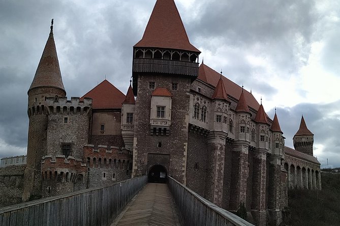 Private 5-Day Tour in Transylvania from Bucharest Hotel Pick-up and Drop off - Day 4: Hunyad Castle and Alba Iulia